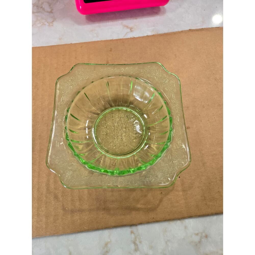 1 Uranium Glass Berry Dessert Bowl Jeannette Glass Adam Pattern Green